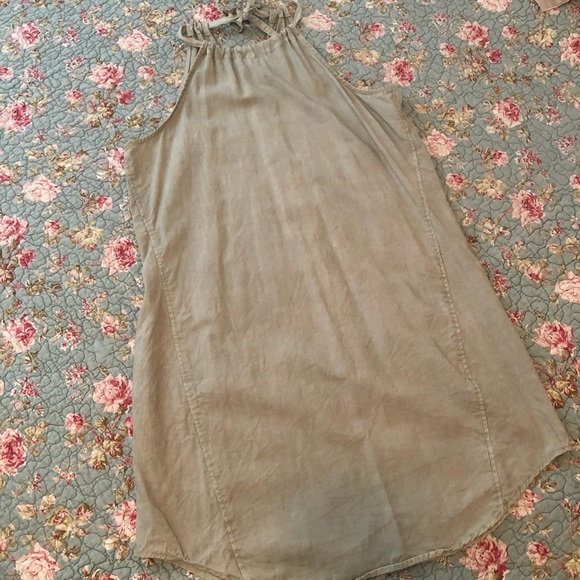 Soft Anthropologie Halter Dress - Picture 4 of 11